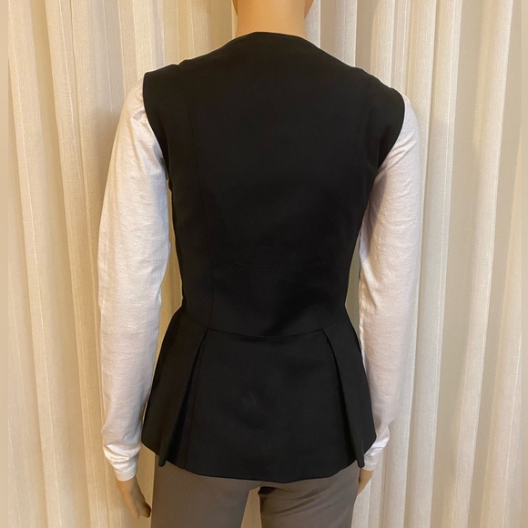 Veronica Beard Black Vest Front Zipper Closure Collarless Snaps Fitted Pleated 2 - Picture 10 of 16